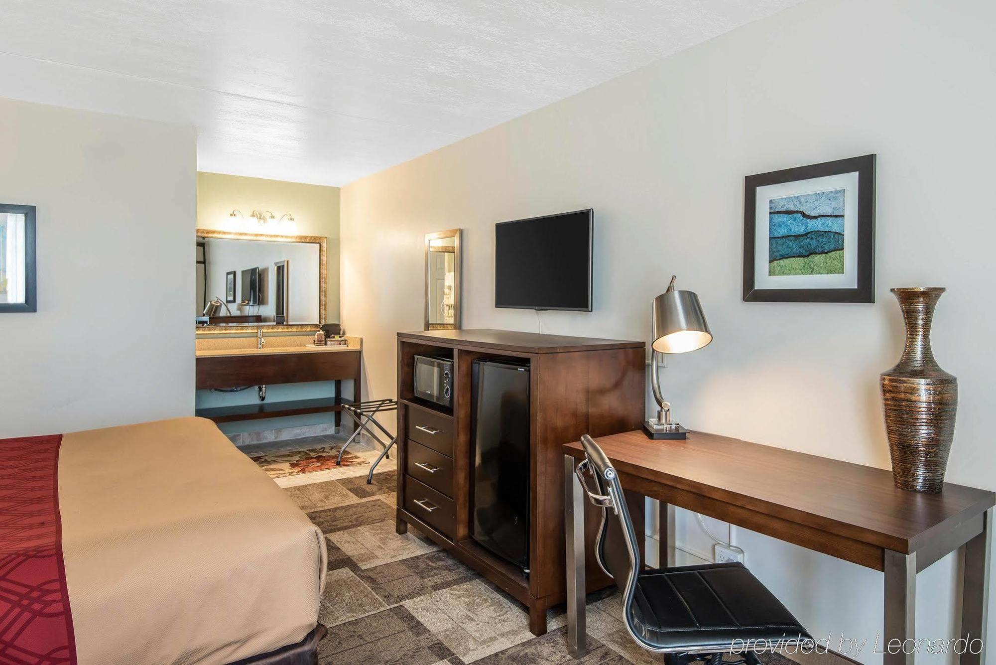 Econo Lodge Oak Grove-Blue Springs Luaran gambar